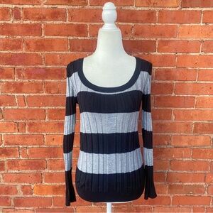 Y2K striped sweater